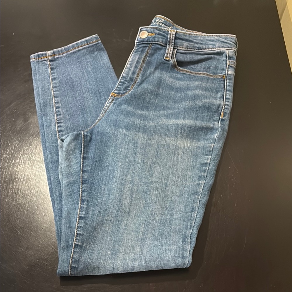 Universal Blue Skinny Denim Jeans with Vintage Wash Size 4